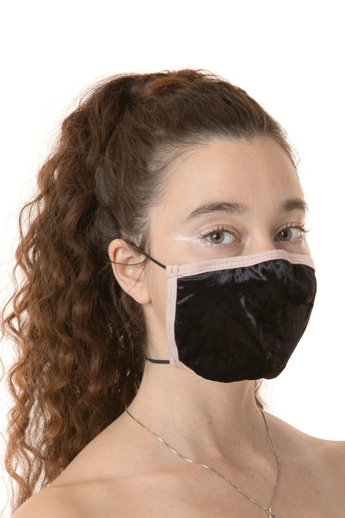 BUNNY BEAUTY MASK