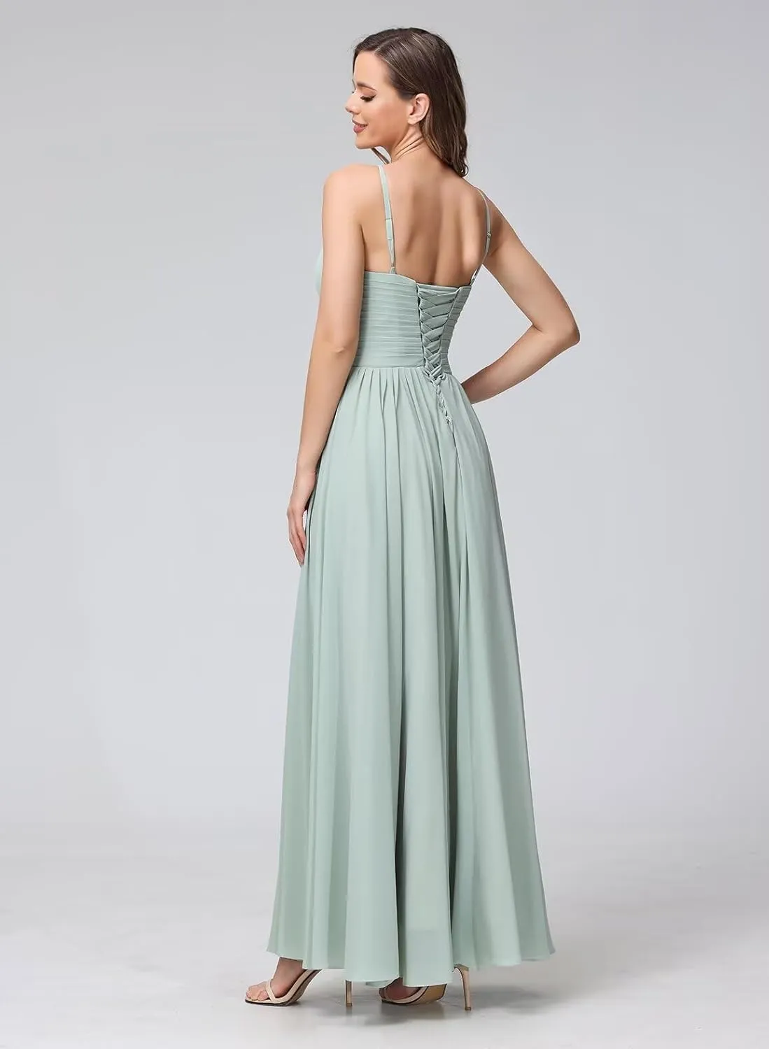 Clothfun Women's Halter Bridesmaid Dresses Long Chiffon Formal Dresses Evening Party Dress 2025