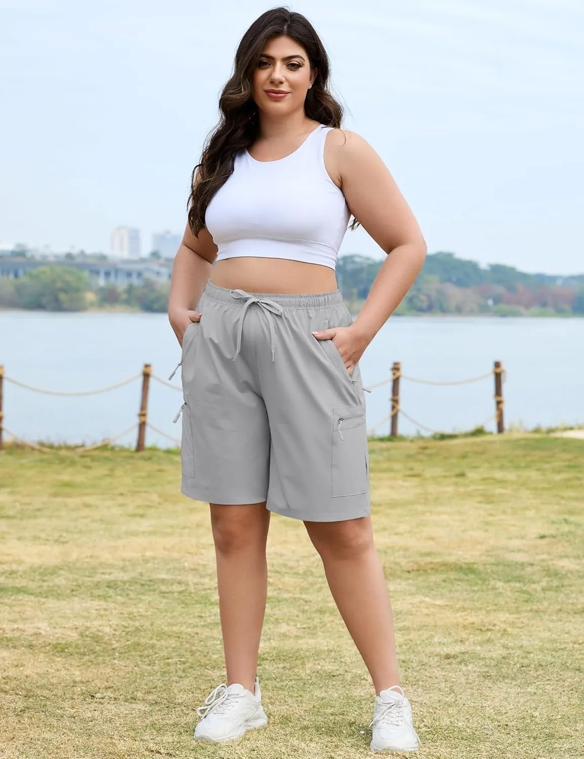COOTRY Women's Plus Size 9'' Hiking Cargo Shorts Quick Dry Athletic Summer Shorts for Travel Golf with Zipper Pockets