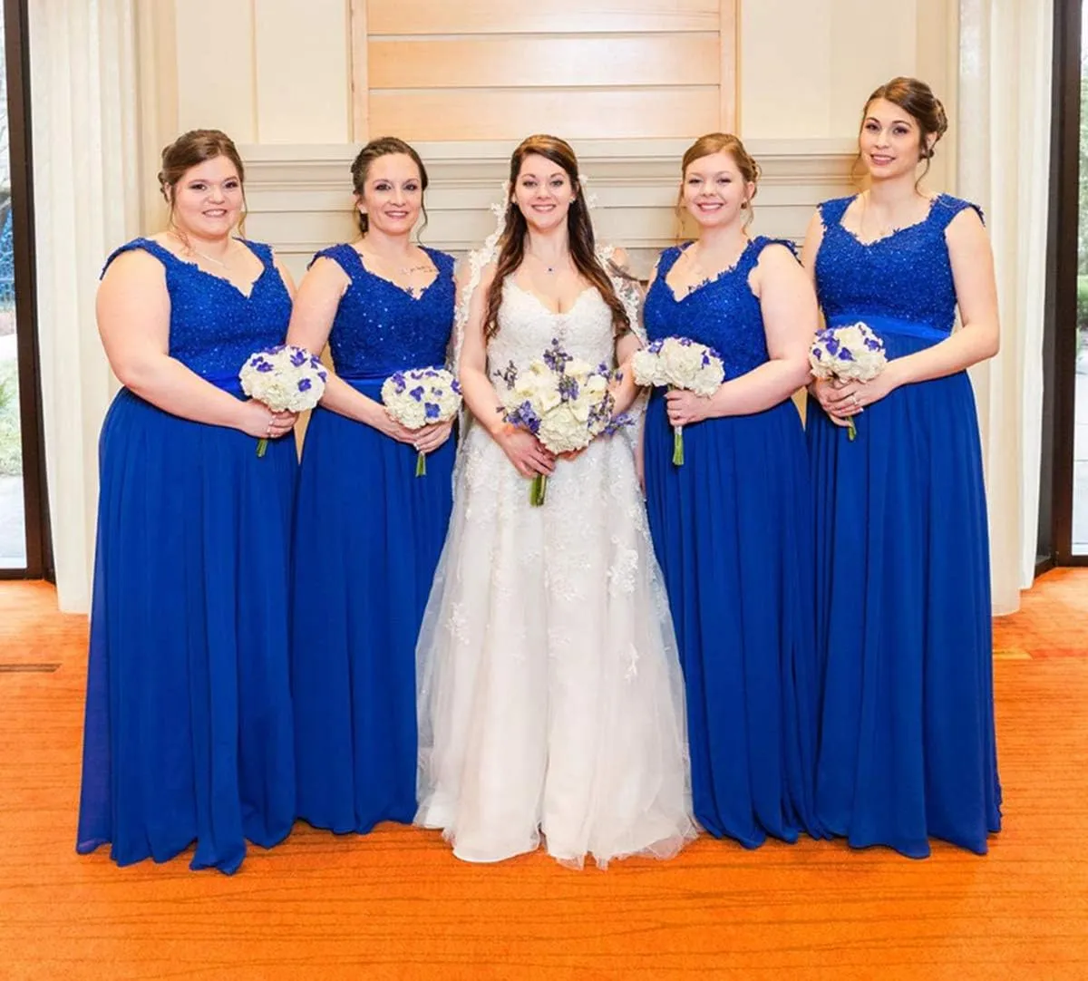 Fanciest Navy Blue Bridesmaid Dresses for Women Long Chiffon A Line Appliques Lace Formal Dress Maxi Prom Gowns