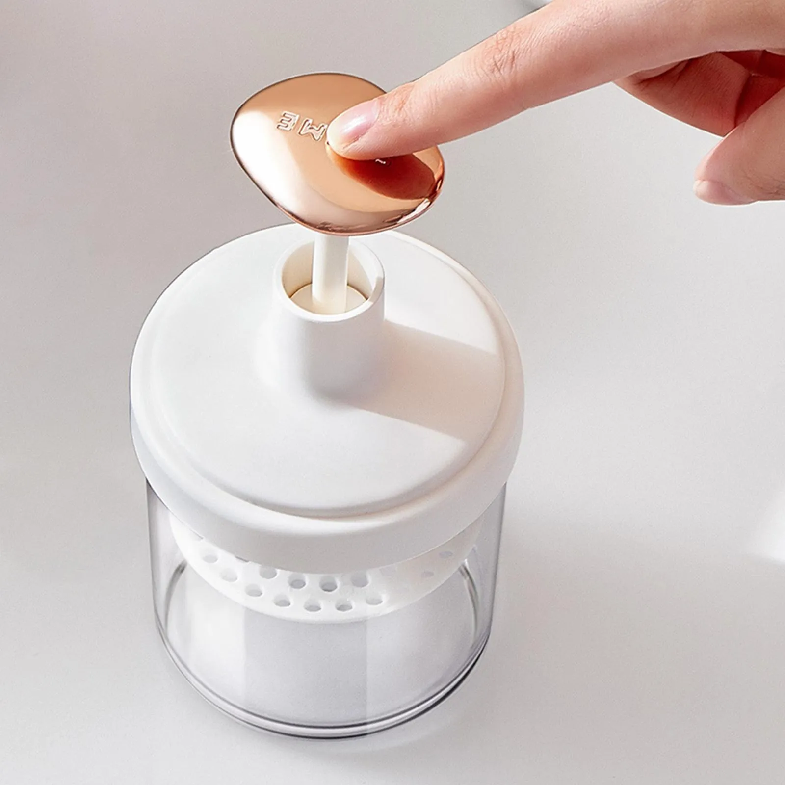 Foam Maker for Facial Cleanser and Shampoo