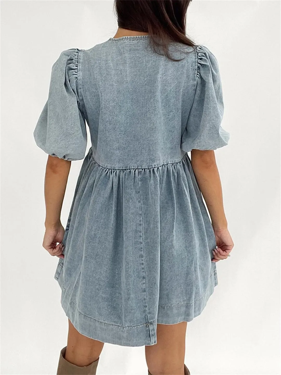 Women S Vintage Washed Denim with Tie Front Detail Round Neckline Puff Sleeves A-Line Dress