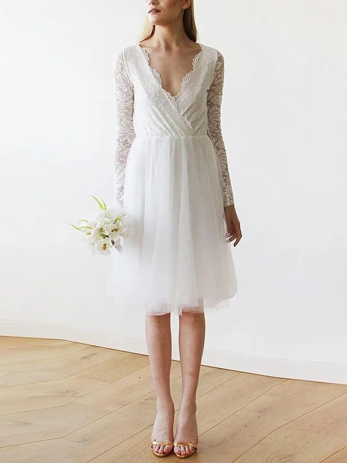 Women's Long Sleeves Lace Wedding Dresses for Bride Tea Length Tulle Satin A Line Formal Bridal Dress for Bride