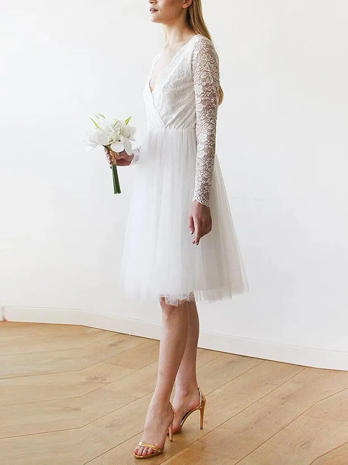 Women's Long Sleeves Lace Wedding Dresses for Bride Tea Length Tulle Satin A Line Formal Bridal Dress for Bride