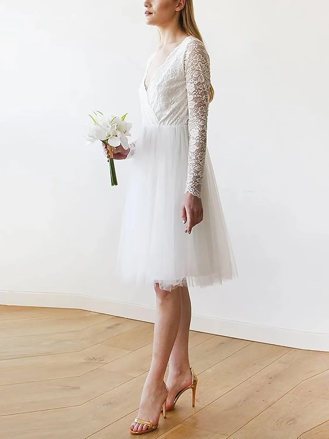 Women's Long Sleeves Lace Wedding Dresses for Bride Tea Length Tulle Satin A Line Formal Bridal Dress for Bride